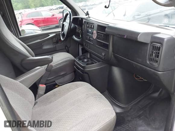 2012 Chevrolet Express Cargo with VIN 1GCZGTCG1C1102306, listed as a IAAI auction lot 42339673 with 92,684 mi miles and . Bid and sale history available at DreamBid. Image 5.
