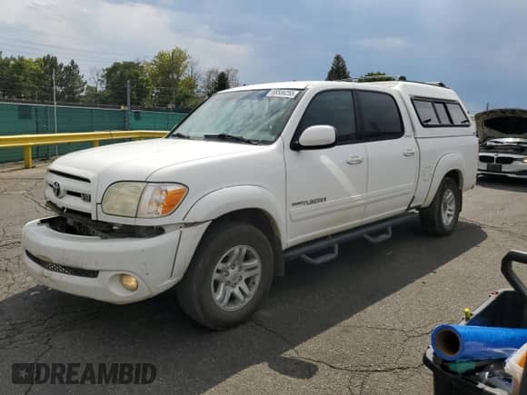 2006 Toyota Tundra Limited z VIN 5TBDT48126S527047, wystawiony jako Copart lot #68556255 z przebiegiem 234 246 mil mil oraz Szkoda całkowita • Salvage title. Historia ofert i sprzedaży dostępna na DreamBid. Obrazek 1.