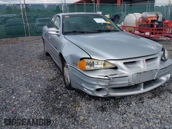 2002 Pontiac Grand Am GT z VIN 1G2NW52E32M595842, wystawiony jako IAAI lot #42154920 z przebiegiem 195 535 mil mil oraz . Historia ofert i sprzedaży dostępna na DreamBid. Obrazek 6.