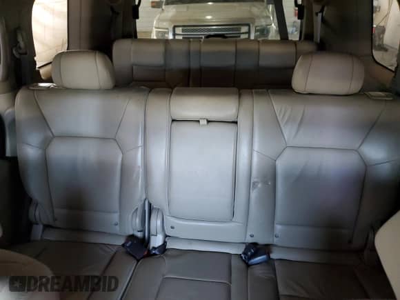 2011 Honda Pilot EX-L with VIN 5FNYF4H78BB025906, listed as a Copart auction lot 84996215 with 145,943 mi miles and Salvage title. Bid and sale history available at DreamBid. Image 10.