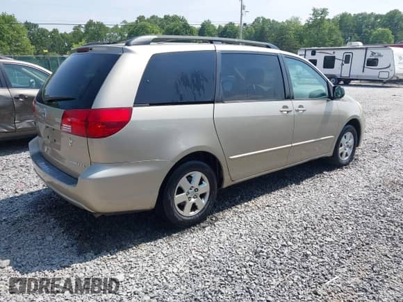 2005 Toyota Sienna CE с VIN 5TDZA23C65S231317, выставлен на аукционе IAAI как лот 42379644 с пробегом 191 101 миль миль и . История ставок и продаж доступна на DreamBid. Изображение 4.