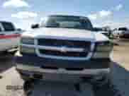 2004 Chevrolet Silverado 2500HD LS с VIN 1GCHC23104F157752, выставлен на аукционе Copart как лот 49306265 с пробегом 157 597 миль миль и Списание • Salvage title. История ставок и продаж доступна на DreamBid. Изображение 5.