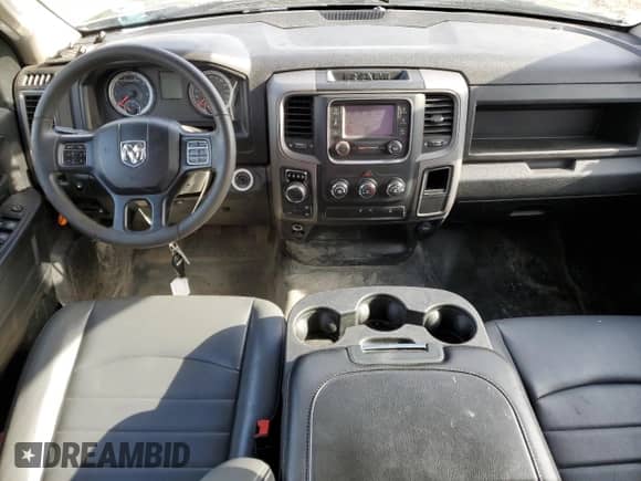 2022 Ram 1500 Tradesman z VIN 1C6RR7FG8NS139449, wystawiony jako Copart lot #58392045 z przebiegiem 15 100 mil mil oraz Czysty tytuł • Clean title. Historia ofert i sprzedaży dostępna na DreamBid. Obrazek 8.