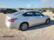 2015 Nissan Altima 2.5 with VIN 1N4AL3AP2FC468673, listed as a Copart auction lot 81728075 with 95,583 mi miles and Salvage title. Bid and sale history available at DreamBid. Image 3.