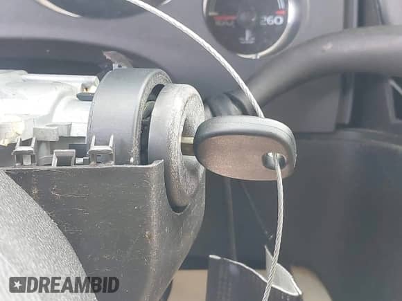 2007 Chevrolet Avalanche LTZ z VIN 3GNEC120X7G116612, wystawiony jako IAAI lot #42276574 z przebiegiem Nie podano mil oraz . Historia ofert i sprzedaży dostępna na DreamBid. Obrazek 11.