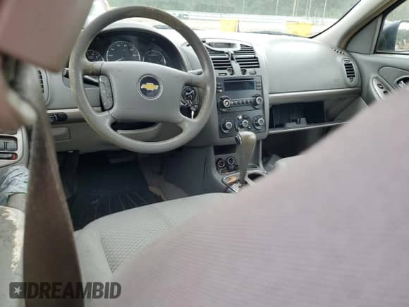 2007 Chevrolet Malibu 1LS с VIN 1G1ZS58F07F209634, выставлен на аукционе Copart как лот 69701984 с пробегом 212 128 миль миль и Списание • Salvage title. История ставок и продаж доступна на DreamBid. Изображение 8.