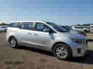 2016 Kia Sedona L с VIN KNDMA5C14G6158686, выставлен на аукционе Copart как лот 69995495 с пробегом 117 627 миль миль и Чистый • Clean title. История ставок и продаж доступна на DreamBid. Изображение 4.