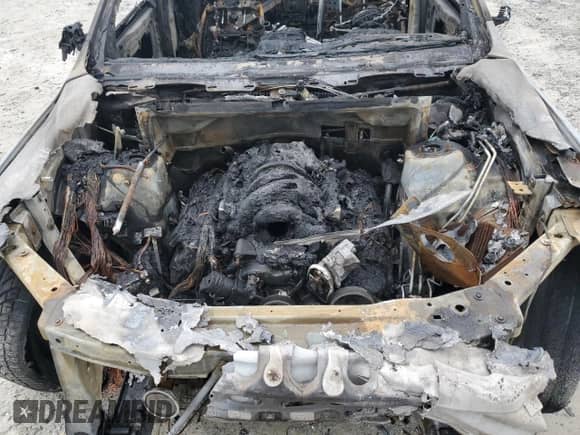 2012 Jeep Grand Cherokee SRT-8 с VIN 1C4RJFDJ0CC113413, выставлен на аукционе Copart как лот 51763425 с пробегом Не указан миль и На запчасти • Non repairable. История ставок и продаж доступна на DreamBid. Изображение 12.