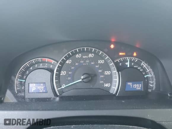 2013 Toyota Camry XLE with VIN 4T1BK1FK7DU021651, listed as a Copart auction lot 82239685 with 71,993 mi miles and Salvage title. Bid and sale history available at DreamBid. Image 9.