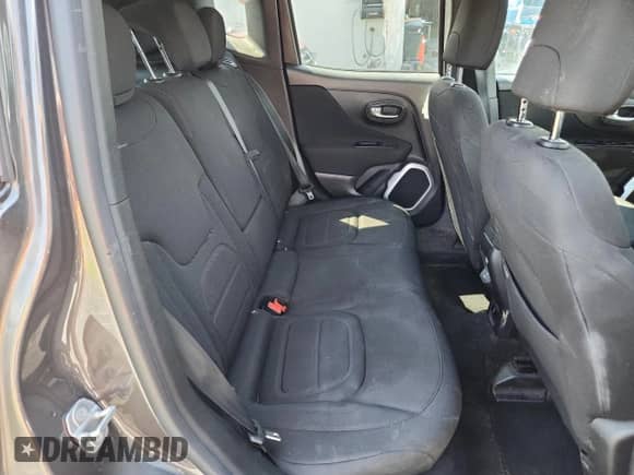 2018 Jeep Renegade Latitude with VIN ZACCJBBB4JPJ43840, listed as a Copart auction lot 62208665 with Not provided miles and Salvage title. Bid and sale history available at DreamBid. Image 11.