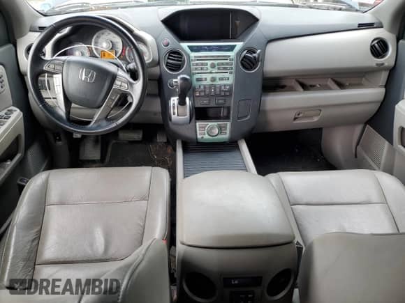 2010 Honda Pilot Touring with VIN 5FNYF4H98AB020849, listed as a Copart auction lot 68003495 with 154,852 mi miles and Clean title. Bid and sale history available at DreamBid. Image 8.