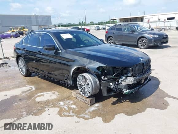 2019 BMW 5 Series 530i with VIN WBAJA5C50KWW02304, listed as a IAAI auction lot 42338536 with 29,049 mi miles and . Bid and sale history available at DreamBid. Image 1.