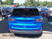 2019 Jeep Compass Latitude with VIN 3C4NJDBBXKT781365, listed as a IAAI auction lot 43068244 with 102,749 mi miles and . Bid and sale history available at DreamBid. Image 17.