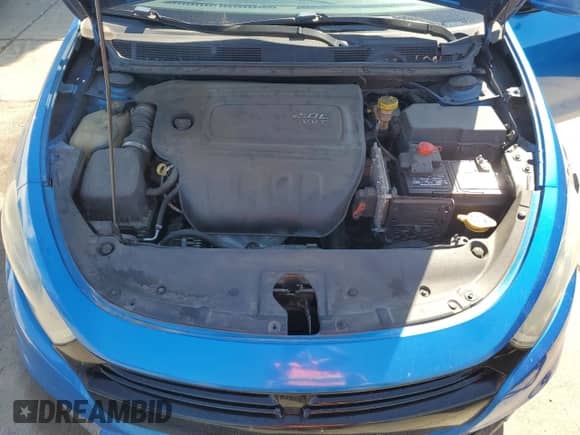 2015 Dodge Dart SE z VIN 1C3CDFAA8FD311399, wystawiony jako Copart lot #81689985 z przebiegiem 244 490 mil mil oraz Szkoda całkowita • Salvage title. Historia ofert i sprzedaży dostępna na DreamBid. Obrazek 11.