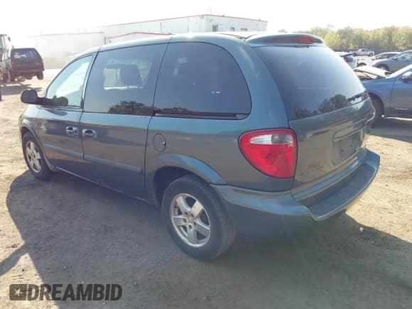 2007 Dodge Caravan SXT with VIN 1D4GP45R07B173723, listed as a IAAI auction lot 43264857 with 355,617 mi miles and . Bid and sale history available at DreamBid. Image 3.