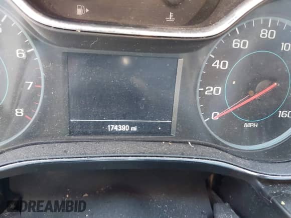 2018 Chevrolet Cruze LS с VIN 1G1BC5SM4J7225391, выставлен на аукционе IAAI как лот 40510505 с пробегом 174 390 миль миль и . История ставок и продаж доступна на DreamBid. Изображение 14.