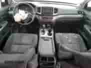 2018 Honda Pilot LX с VIN 5FNYF5H13JB005594, выставлен на аукционе Copart как лот 87054304 с пробегом Не указан миль и Списание • Salvage title. История ставок и продаж доступна на DreamBid. Изображение 8.