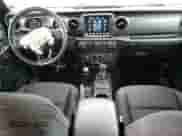 2023 Jeep Wrangler Sport с VIN 1C4HJXDN9PW638737, выставлен на аукционе Copart как лот 71367284 с пробегом 12 054 миль миль и Списание • Salvage title. История ставок и продаж доступна на DreamBid. Изображение 8.