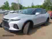 2022 Chevrolet Blazer RS с VIN 3GNKBKRS8NS134765, выставлен на аукционе IAAI как лот 42525569 с пробегом 37 239 миль миль и . История ставок и продаж доступна на DreamBid. Изображение 2.