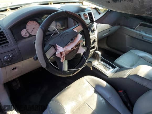 2006 Chrysler 300 Touring с VIN 2C3KA53G66H405560, выставлен на аукционе Copart как лот 85936275 с пробегом 165 954 миль миль и Списание • Salvage title. История ставок и продаж доступна на DreamBid. Изображение 8.