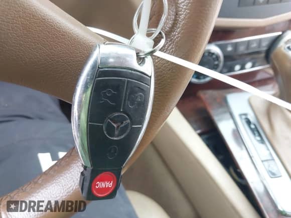 2008 Mercedes-Benz C 300 Sport with VIN WDDGF81X38F113155, listed as a IAAI auction lot 43309351 with 138,702 mi miles and . Bid and sale history available at DreamBid. Image 11.