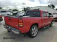 2005 GMC Sierra 1500 SLT z VIN 2GTEC13T351177047, wystawiony jako Copart lot #53577335 z przebiegiem 77 932 mil mil oraz Szkoda całkowita • Salvage title. Historia ofert i sprzedaży dostępna na DreamBid. Obrazek 3.