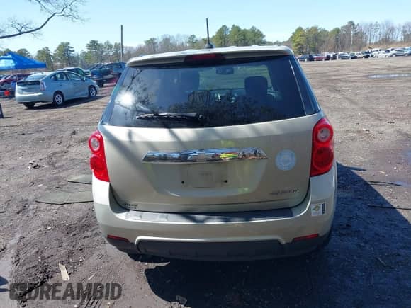 2015 Chevrolet Equinox LS с VIN 2GNALAEK3F1110315, выставлен на аукционе IAAI как лот 41929292 с пробегом 73 999 миль миль и . История ставок и продаж доступна на DreamBid. Изображение 16.