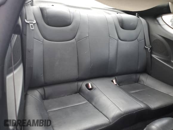 2010 Hyundai Genesis Coupe с VIN KMHHU6KH0AU041571, выставлен на аукционе Copart как лот 70088095 с пробегом 102 173 миль миль и Списание • Salvage title. История ставок и продаж доступна на DreamBid. Изображение 10.