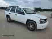 2006 Chevrolet TrailBlazer LS with VIN 1GNDT13S562156244, listed as a Copart auction lot 64828065 with 165,991 mi miles and Salvage title. Bid and sale history available at DreamBid. Image 4.