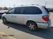 2005 Dodge Caravan SXT with VIN 2D4GP44L35R203664, listed as a Copart auction lot 70753255 with 188,741 mi miles and Salvage title. Bid and sale history available at DreamBid. Image 2.