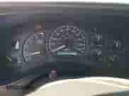 2002 Chevrolet Silverado 2500HD LT с VIN 1GCHK29132E134995, выставлен на аукционе Copart как лот 69037635 с пробегом 148 116 миль миль и Списание • Salvage title. История ставок и продаж доступна на DreamBid. Изображение 9.