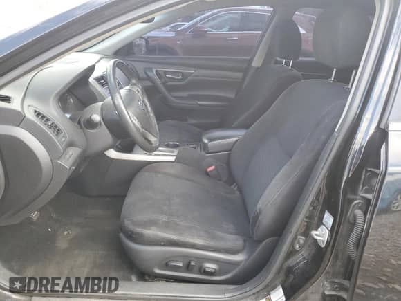 2015 Nissan Altima SV с VIN 1N4AL3AP1FC486064, выставлен на аукционе Copart как лот 82593935 с пробегом 138 594 миль миль и Списание • Salvage title. История ставок и продаж доступна на DreamBid. Изображение 7.