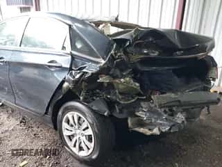 2013 Hyundai Sonata GLS с VIN 5NPEB4AC8DH602556, выставлен на аукционе IAAI как лот 43334652 с пробегом Не указан миль и . История ставок и продаж доступна на DreamBid. Изображение 6.