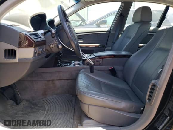 2003 BMW 7 Series 745i with VIN WBAGL63483DP61909, listed as a Copart auction lot 65448915 with 191,962 mi miles and Salvage title. Bid and sale history available at DreamBid. Image 7.