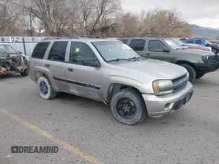 2002 Chevrolet TrailBlazer LS с VIN 1GNDT13S522363484, выставлен на аукционе IAAI как лот 41907378 с пробегом Не указан миль и . История ставок и продаж доступна на DreamBid. Изображение 1.