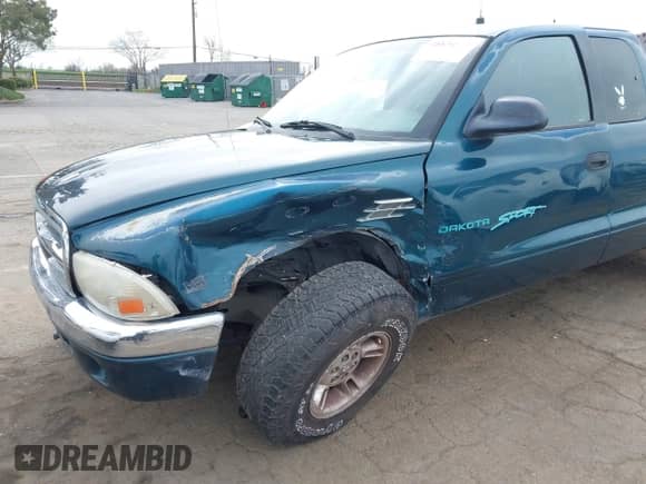 1997 Dodge Dakota с VIN 1B7GL23X7VS164206, выставлен на аукционе IAAI как лот 41839529 с пробегом 223 933 миль миль и . История ставок и продаж доступна на DreamBid. Изображение 6.