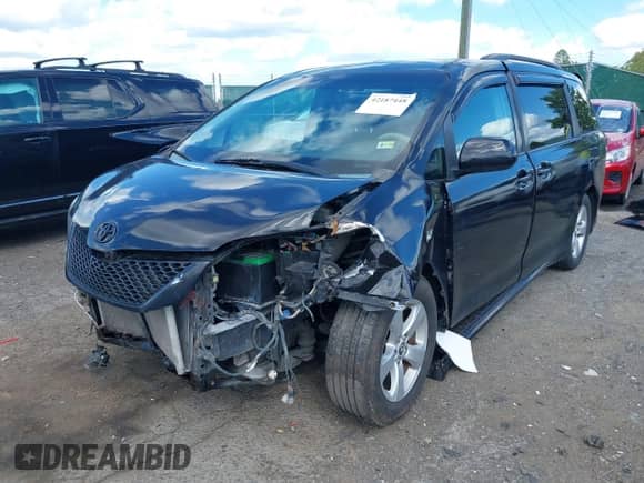 2012 Toyota Sienna SE with VIN 5TDXK3DC2CS258374, listed as a IAAI auction lot 42187448 with 134,898 mi miles and . Bid and sale history available at DreamBid. Image 18.
