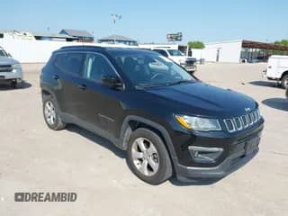 2018 Jeep Compass Latitude z VIN 3C4NJCBB0JT502515, wystawiony jako IAAI lot #42934546 z przebiegiem 77 123 mil mil oraz . Historia ofert i sprzedaży dostępna na DreamBid. Obrazek 1.