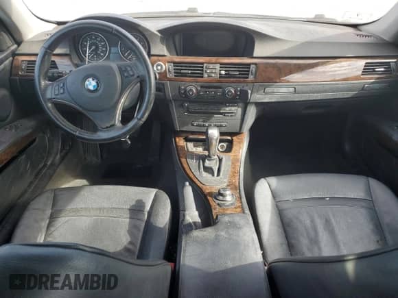 2008 BMW 3 Series 335xi с VIN WBAWC73588E064025, выставлен на аукционе Copart как лот 85547665 с пробегом 215 322 миль миль и Чистый • Clean title. История ставок и продаж доступна на DreamBid. Изображение 8.