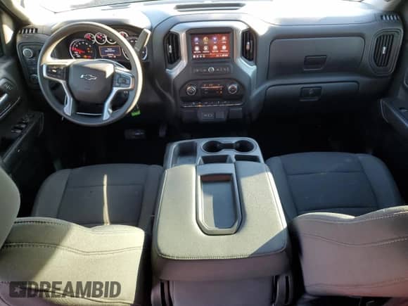 2022 Chevrolet Silverado 1500 Custom Trail Boss z VIN 3GCPYCEK3NG173338, wystawiony jako Copart lot #75221534 z przebiegiem 37 901 mil mil oraz Szkoda całkowita • Salvage title. Historia ofert i sprzedaży dostępna na DreamBid. Obrazek 8.