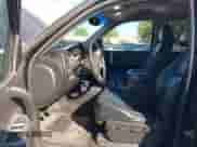 2008 Chevrolet Silverado 1500 1LT z VIN 2GCEC13JX81163391, wystawiony jako IAAI lot #43530781 z przebiegiem 204 330 mil mil oraz . Historia ofert i sprzedaży dostępna na DreamBid. Obrazek 5.