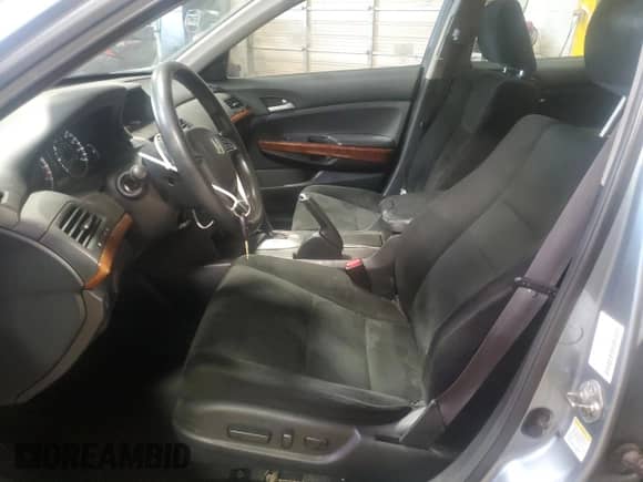 2011 Honda Accord EX with VIN 1HGCP2F72BA138047, listed as a Copart auction lot 66636125 with 117,903 mi miles and Salvage title. Bid and sale history available at DreamBid. Image 7.