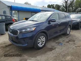 2019 Kia Sorento LX with VIN 5XYPG4A31KG532560, listed as a Copart auction lot 86262465 with 142,091 mi miles and Clean title. Bid and sale history available at DreamBid. Image 1.