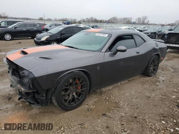 2018 Dodge Challenger SRT Hellcat Widebody with VIN 2C3CDZC97JH232631, listed as a Copart auction lot 82674904 with 82,458 mi miles and Salvage title. Bid and sale history available at DreamBid. Image 1.