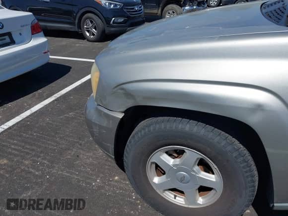 2002 Chevrolet TrailBlazer LTZ with VIN 1GNDS13S522398531, listed as a IAAI auction lot 42047803 with 243,574 mi miles and . Bid and sale history available at DreamBid. Image 6.