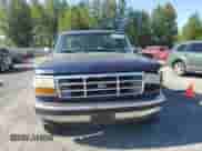 1994 Ford F-150 z VIN 1FTEF14N6RLB27492, wystawiony jako Copart lot #58404915 z przebiegiem 162 162 mil mil oraz Szkoda całkowita • Salvage title. Historia ofert i sprzedaży dostępna na DreamBid. Obrazek 5.
