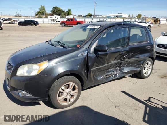 2009 Chevrolet Aveo 2LT z VIN KL1TG66E29B347370, wystawiony jako Copart lot #72695624 z przebiegiem 129 479 mil mil oraz Szkoda całkowita • Salvage title. Historia ofert i sprzedaży dostępna na DreamBid. Obrazek 1.