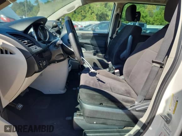 2013 Dodge Grand Caravan SE с VIN 2C4RDGBG6DR506815, выставлен на аукционе Copart как лот 89679895 с пробегом 109 606 миль миль и Чистый • Clean title. История ставок и продаж доступна на DreamBid. Изображение 7.