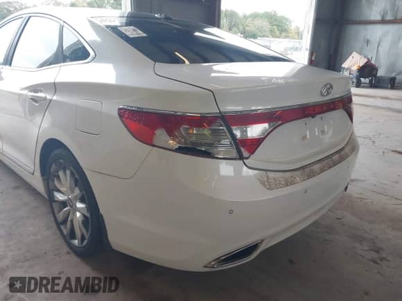 2013 Hyundai Azera с VIN KMHFH4JG6DA245483, выставлен на аукционе IAAI как лот 43536359 с пробегом 163 921 миль миль и . История ставок и продаж доступна на DreamBid. Изображение 6.