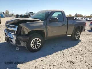 2012 Chevrolet Silverado 1500 Work Truck с VIN 1GCNKPEA4CZ335224, выставлен на аукционе Copart как лот 76861704 с пробегом 105 911 миль миль и Списание • Salvage title. История ставок и продаж доступна на DreamBid. Изображение 1.